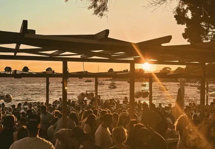 Hvar Beach Bar Night