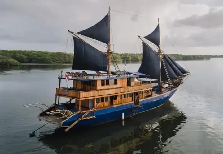 Situju7 Liveaboard