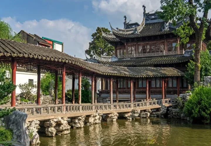 Yu Garden & Bazaar