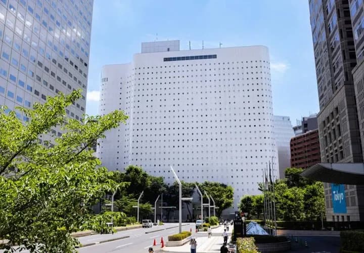 Shinjuku Washington Hotel (or similar)