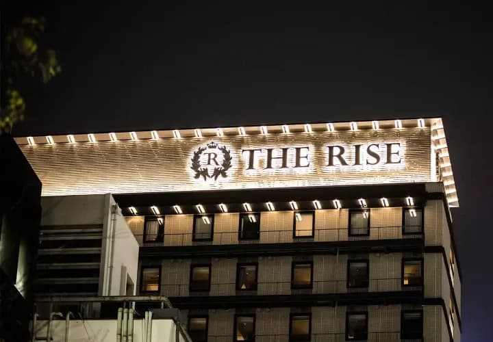 Rise Hotel Kitashinchi (or similar)
