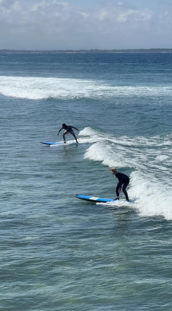 Wetsuits & Metung Hot Springs