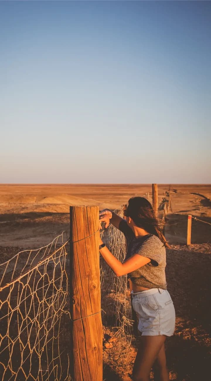 Flinders Ranges to Coober Pedy. Salt flats and underground living.