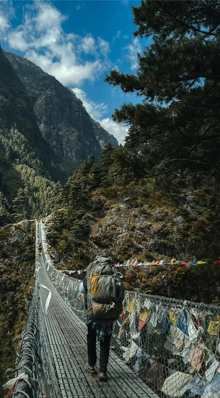 Day 5: Acclimatisation Hike to Sangbuche (3,800m)