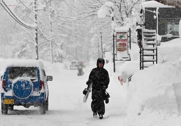 Exploring Hakuba Village (encouraged)