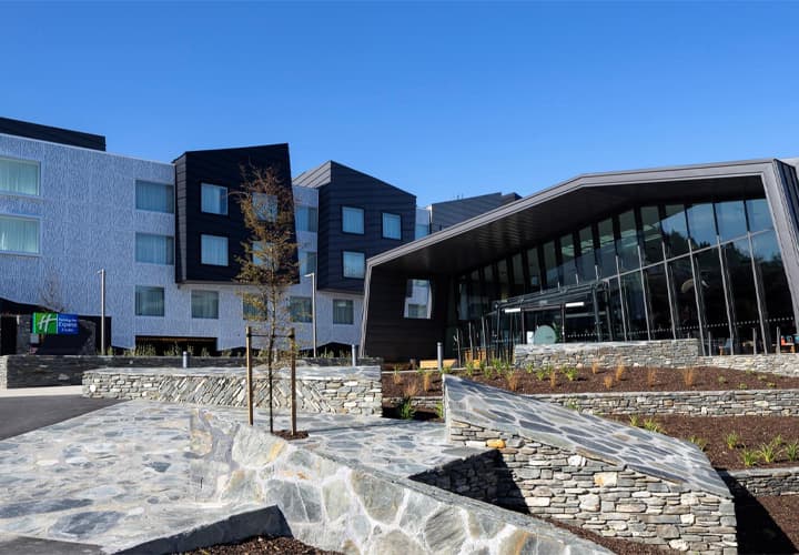 Holiday Inn Express Queenstown
