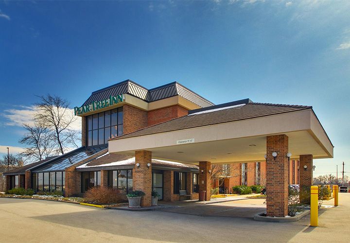 Pear Tree Inn St. Louis Near Union Station