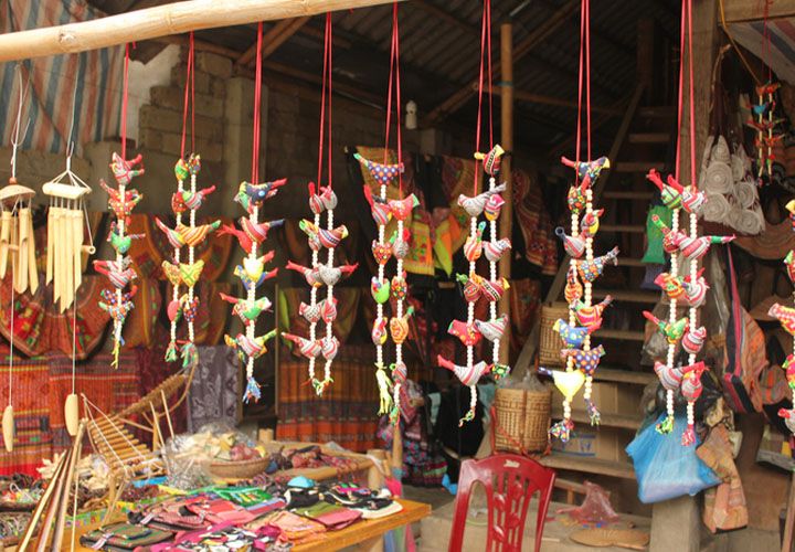 Khau Vai Love Market