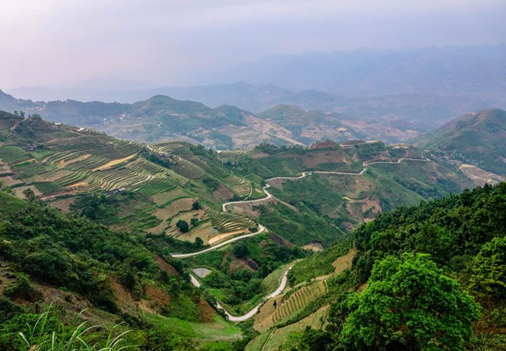 Conquer Khau Pha Pass