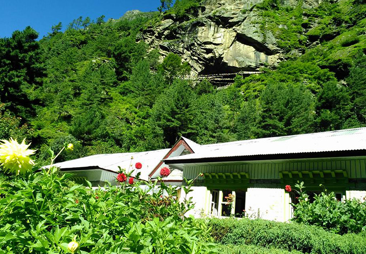 Nirvana Garden Lodge