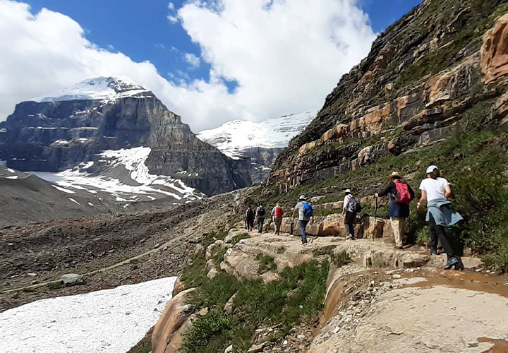 Plain of Six Glaciers Hike