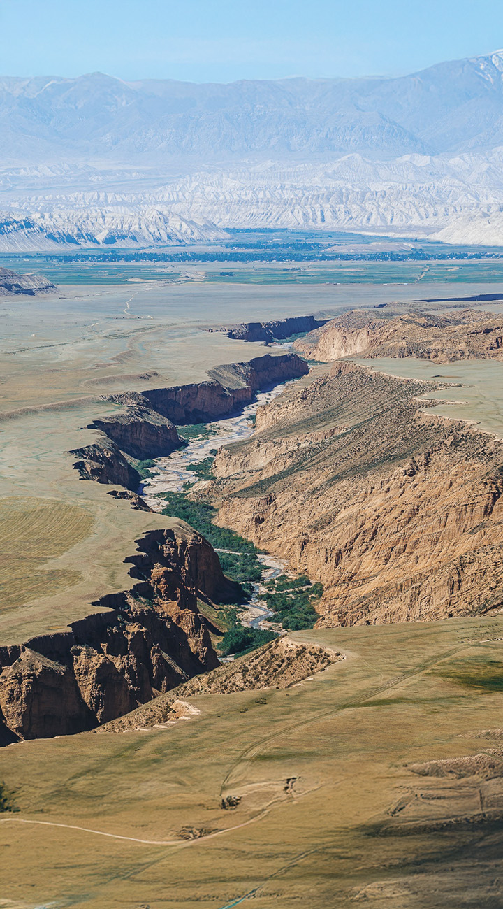 To the Gorge, via Lake Issyk-Kul