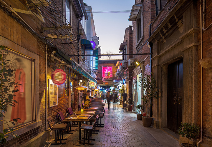 Shanghai Street Eats & Creative Districts