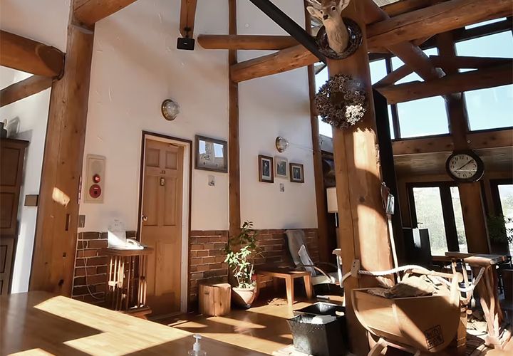 Log Hotel Meteor, Hakuba