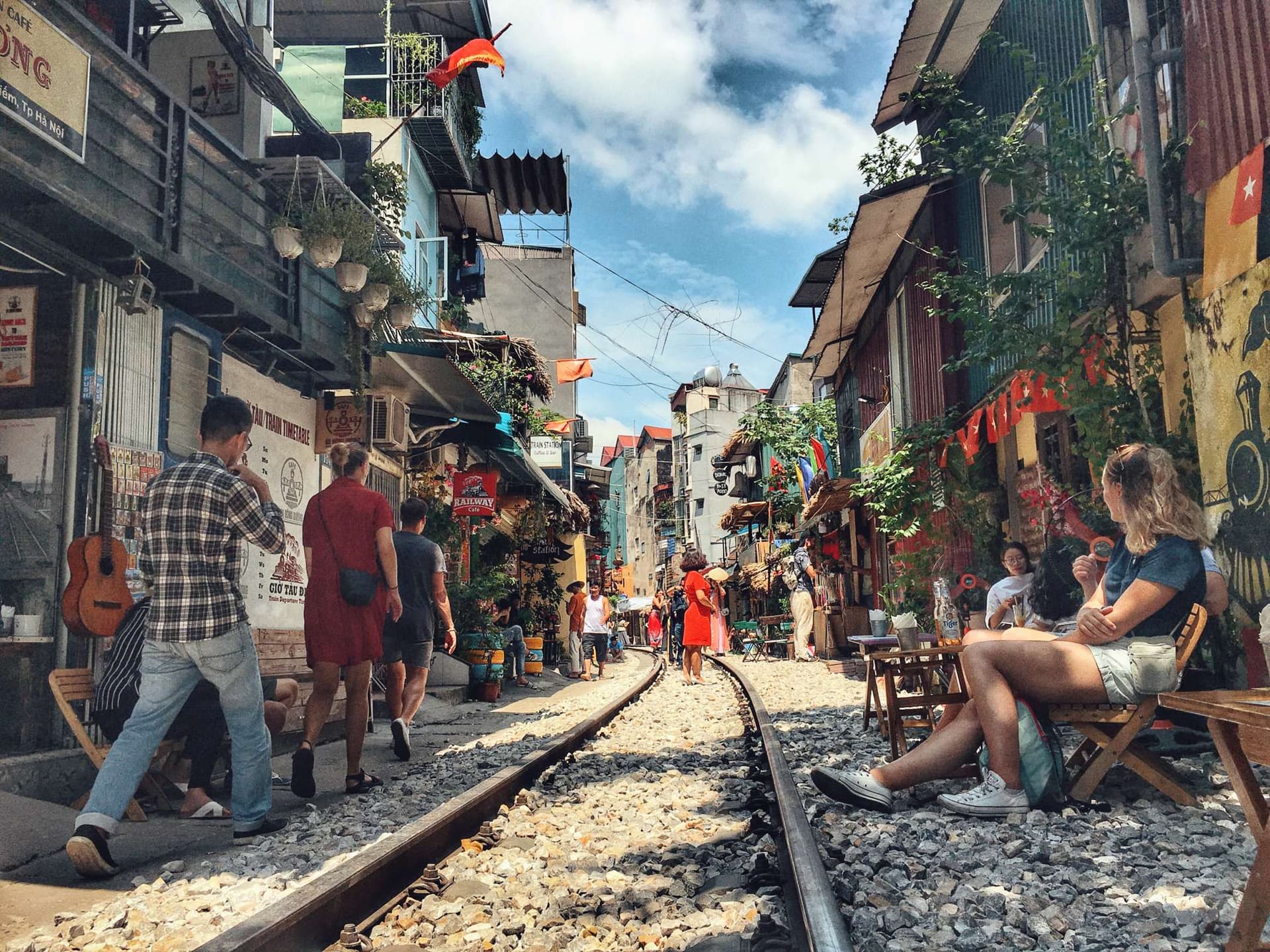 Drink Bia Hơi by the Train Tracks