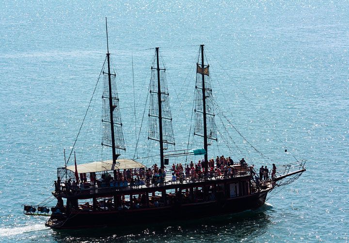 Paraty Schooner Cruise