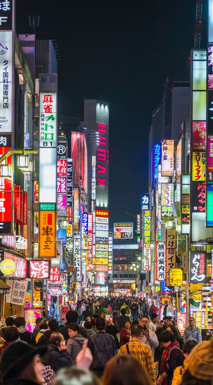 Tokyo Arrival & Night Vibes