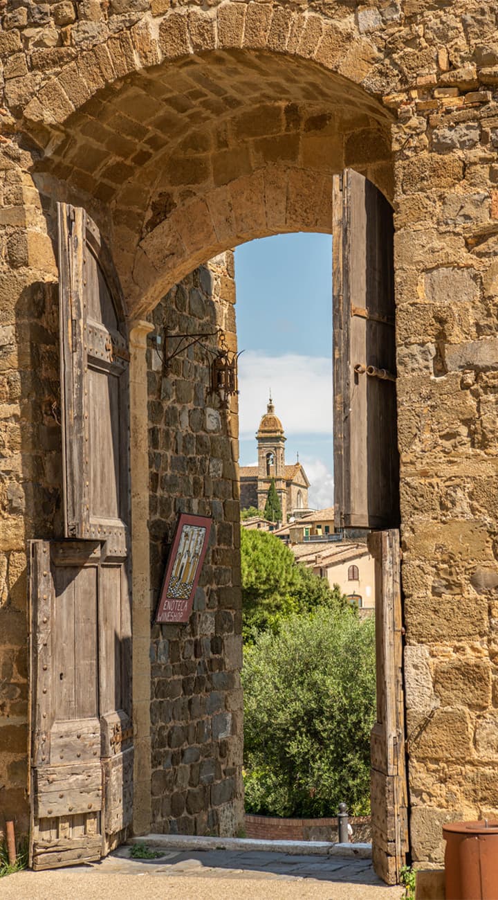 Val d'Orcia Views & Montalcino Moments