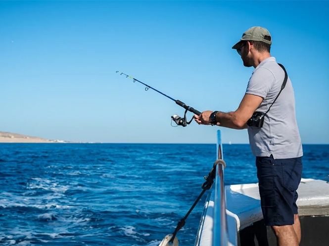 Santorini Fishing Tour (Optional)
