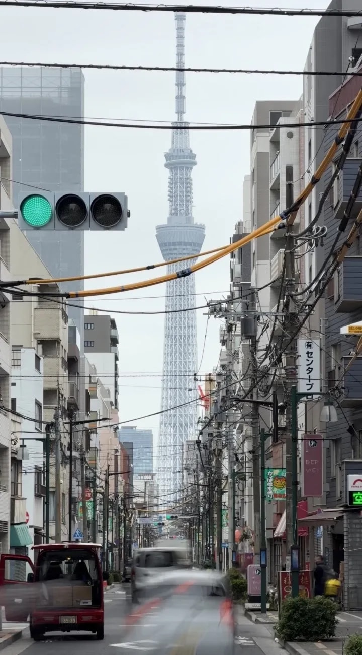 Arrive in Tokyo & explore Shinjuku night life