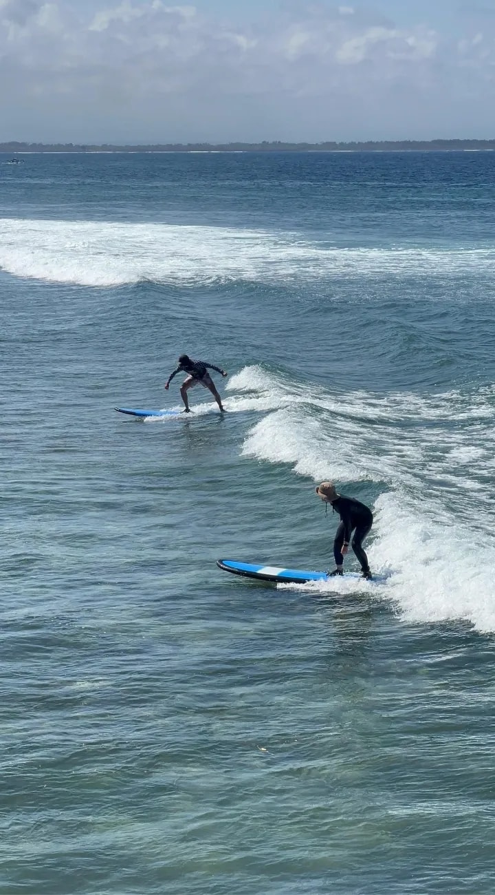 Wetsuits & Metung Hot Springs