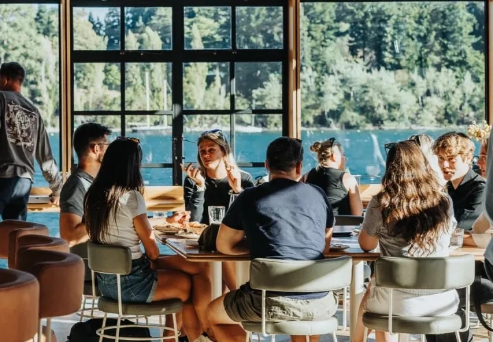 Wharf Bar Après