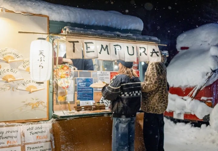 Exploring Hirafu Village (Encouraged)
