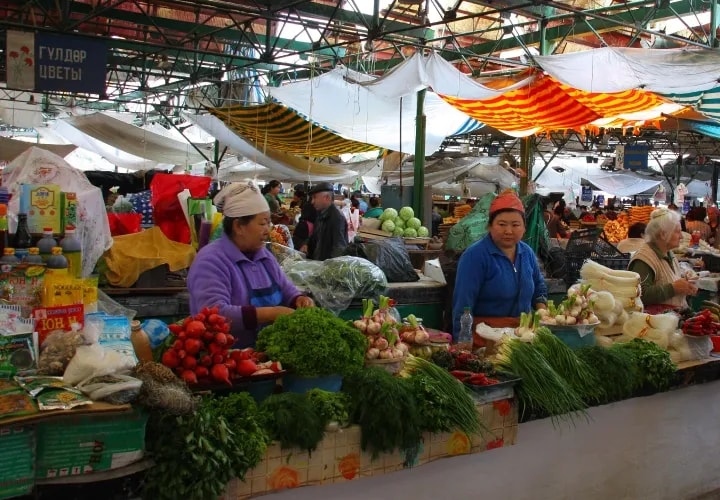 Osh Bazaar & Ala-Archa National Park Walk