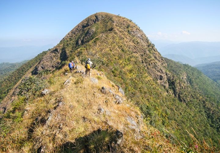 Na Lay Peak Hike