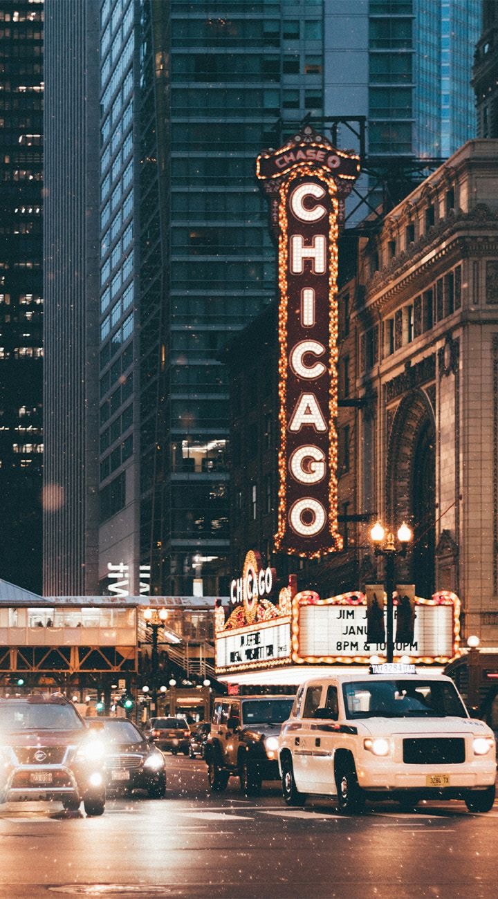 Arrive in Chicago, Illinois