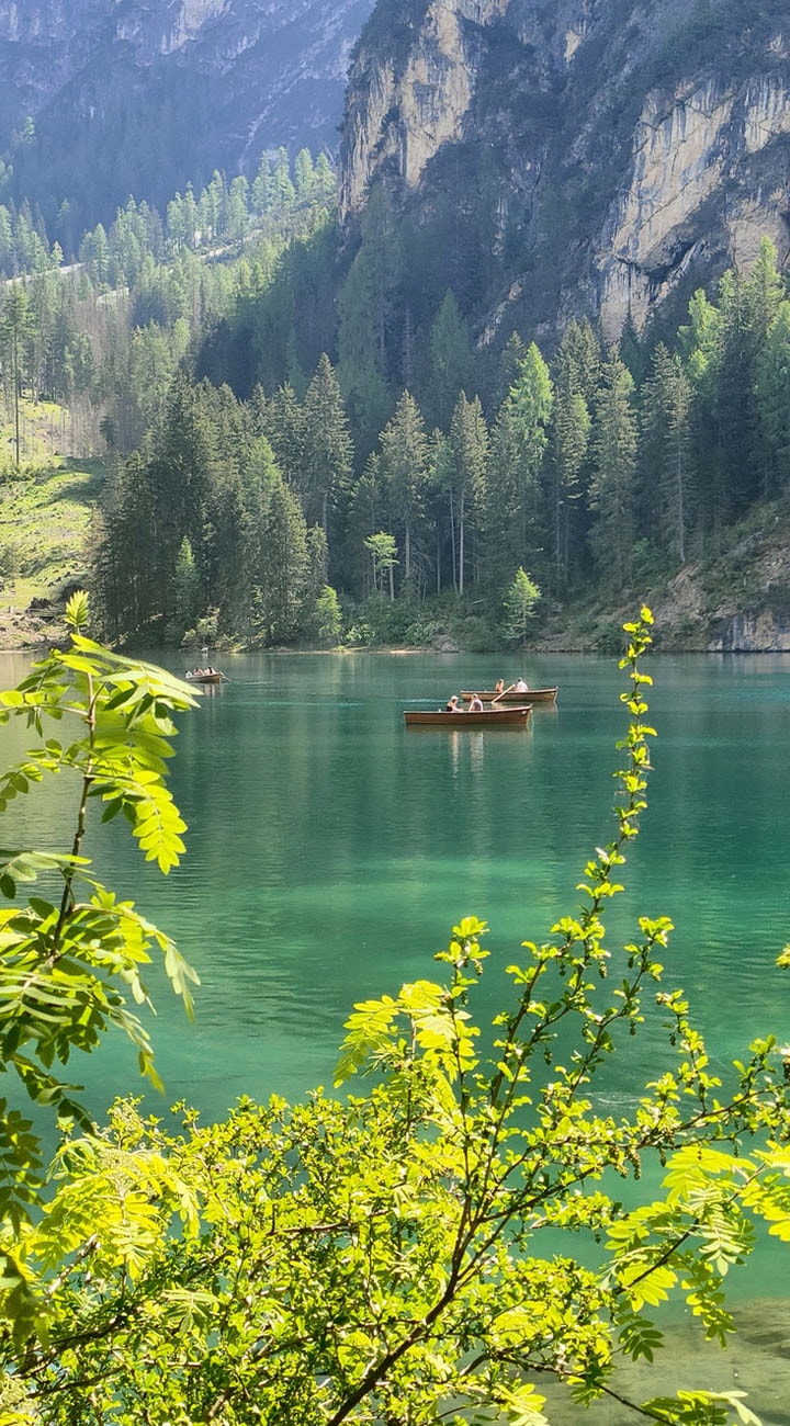 Lake Braies Chill