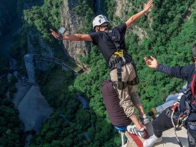 Zhangjiajie Grand Canyon Bungy Jump (Optional)
