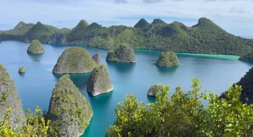 Wayag, from the top